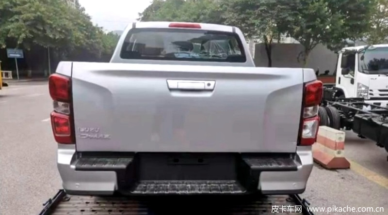 Suspected spy photos of Qingling Xinyuan D-max pickup truck were exposed, or it was equipped with 4jz1 power