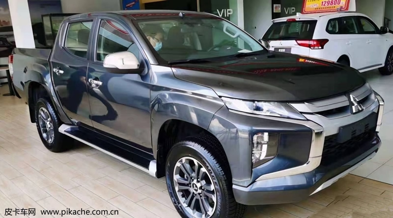 Mitsubishi L200 pickup truck will arrive at the store in China, or it will be pre sold soon