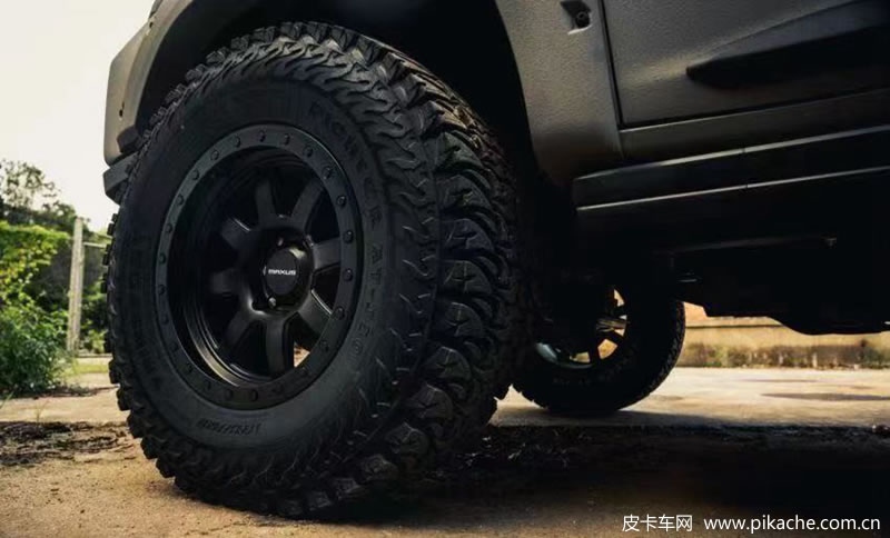 The official picture of SAIC Maxus T90 pickup modified version has been exposed and will be unveiled at Chengdu auto show 2021