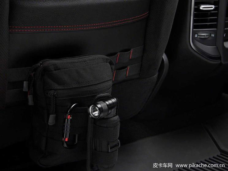 圖說新款道奇Ram 1500 TRX皮卡，堪稱猛禽絞殺者
