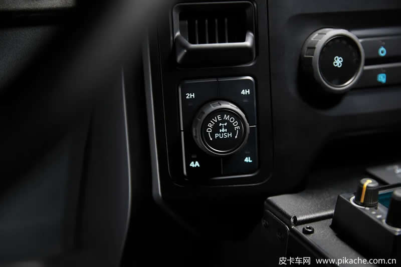 全新福特F150皮卡警用版亮相，搭3.5T+10AT，极速可达193km/h