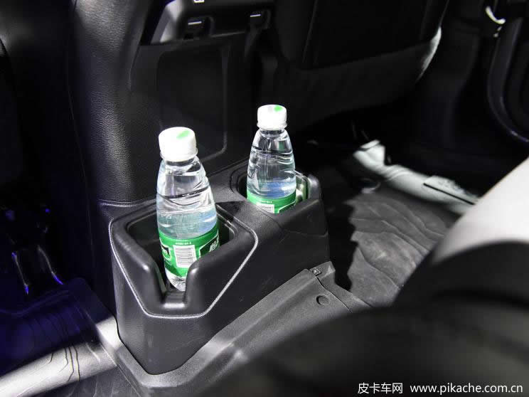 2021廣州車展實拍Jeep角斗士皮卡先行版，預(yù)計2022年一季度開售