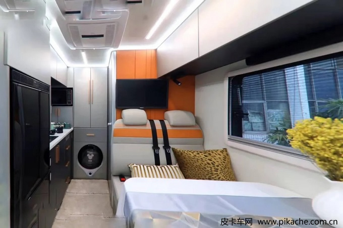 长安凯程F70皮卡旅居版自行式C型房车发布，旅居类皮卡阵容再扩大