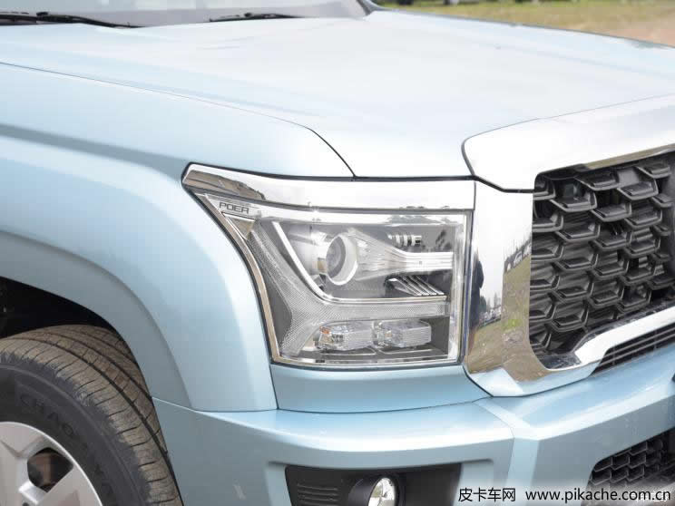 The Great Wall King Kong Poer pickup has arrived at the store, and 2022 two-wheel drive King Kong Poer pickup models have been photographed