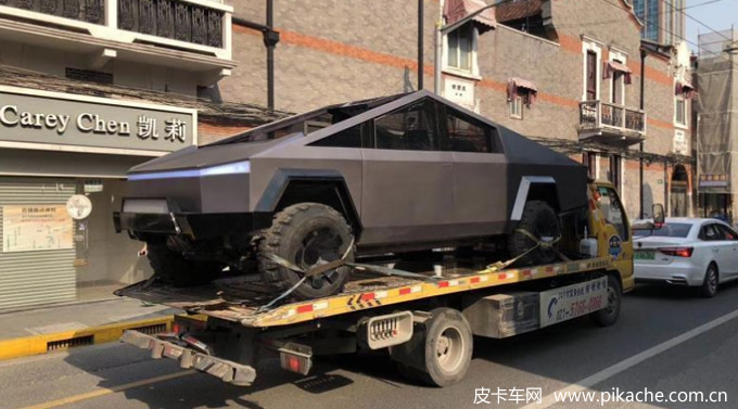 特斯拉皮卡Cybertruck亮相上海，預(yù)計(jì)未來和海外同步上市