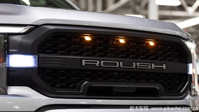 2022款福特F-150 Roush皮卡正式开放预订，搭载5.0L V8增压引擎
