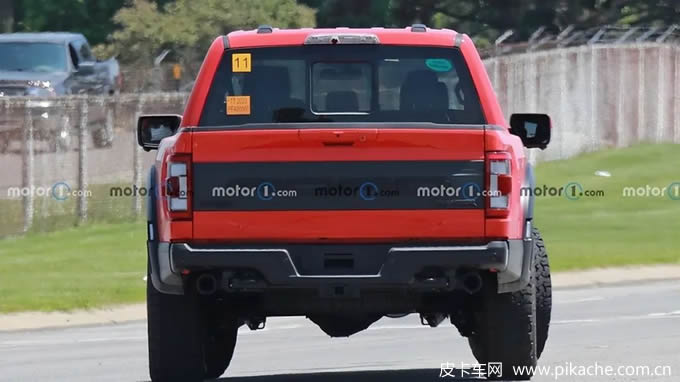 福特猛禽R皮卡將于2022年7月18日發(fā)布，將搭載5.2L V8機械增壓發(fā)動機