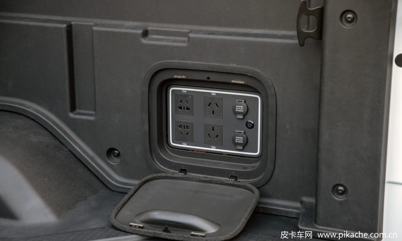 多圖實拍靜態(tài)體驗雷達汽車RD6皮卡，比預期表現(xiàn)更好