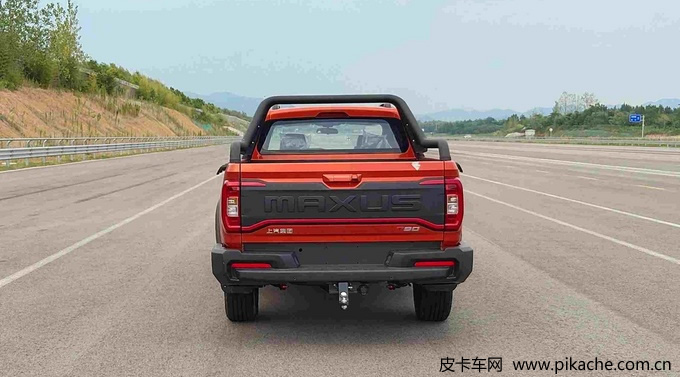 上汽大通T90越野版皮卡公告發(fā)布，具備3噸拖拽資質(zhì)