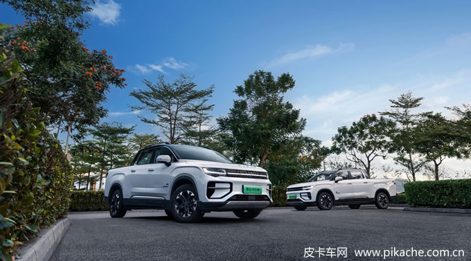 吉利雷达RD6纯电皮卡首批新车在深圳交付，售价17.88万—26.88万元